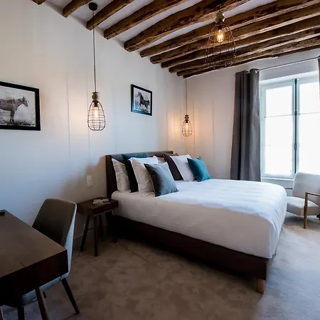 Le Hotel Chantilly